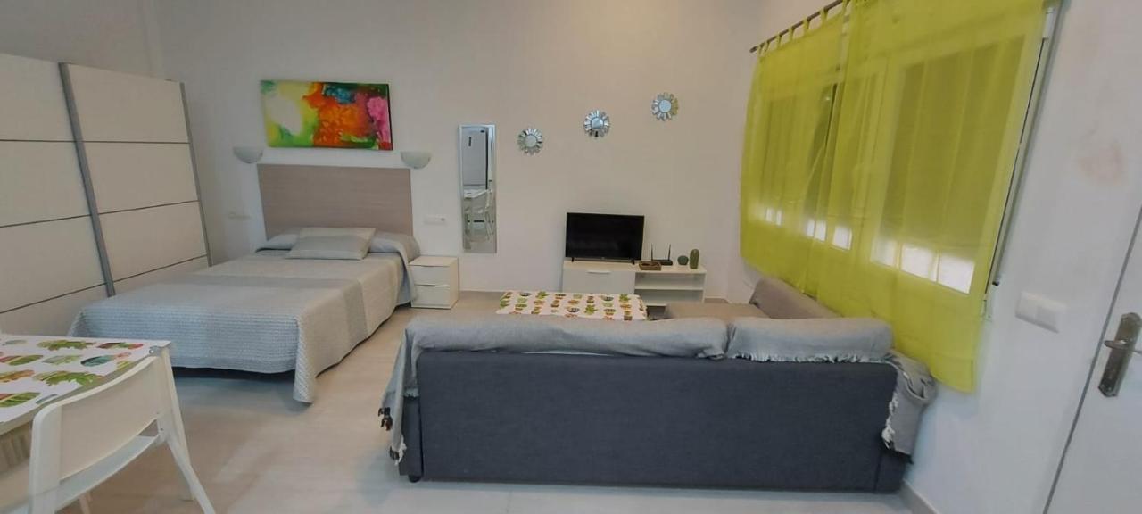 La Paloma Appartement Málaga Buitenkant foto